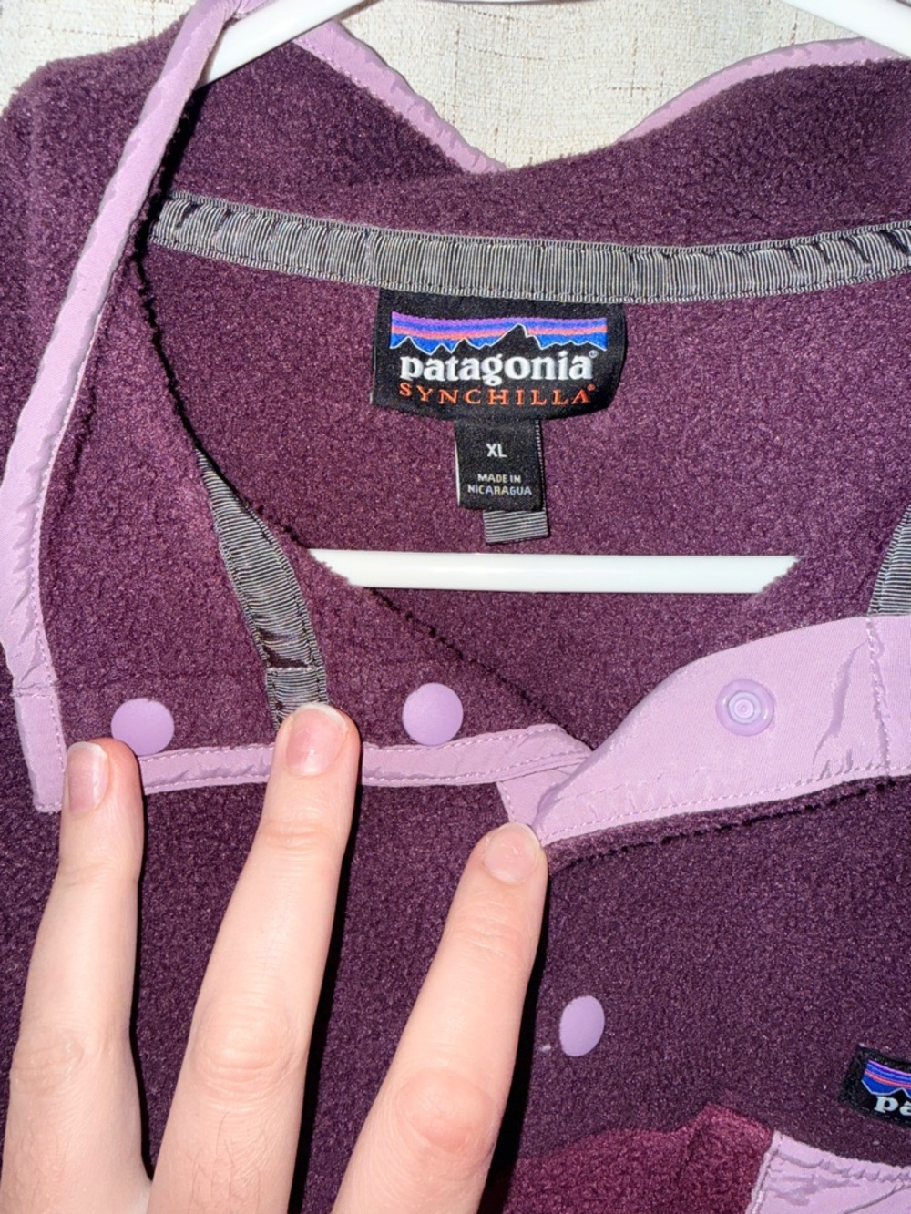 Patagonia Women’s Two-Tone Burgundy and Pink Fleece Snap-Up Pullover - Picture 2 of 5